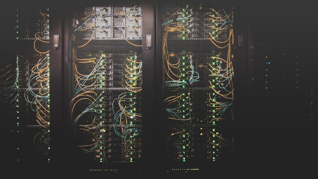 Endpoint Management Explained for Small Businesses Using Managed IT Services